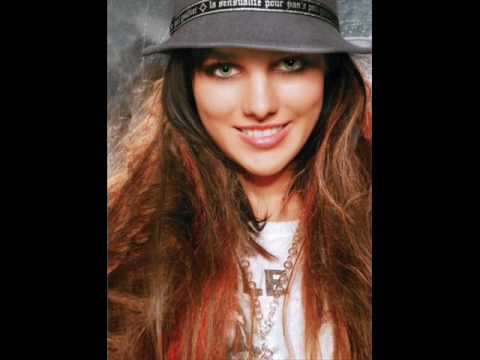 Ewa Farna - Poznasz Mnie, Bo To Ja